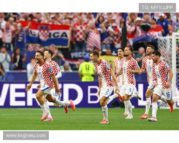 英格兰小组赛全记录:4-2克罗地亚、0-0加纳、2-0巴拿马 英格兰小组赛全记录:4-2克罗地亚、0-0加纳、2-0巴拿马